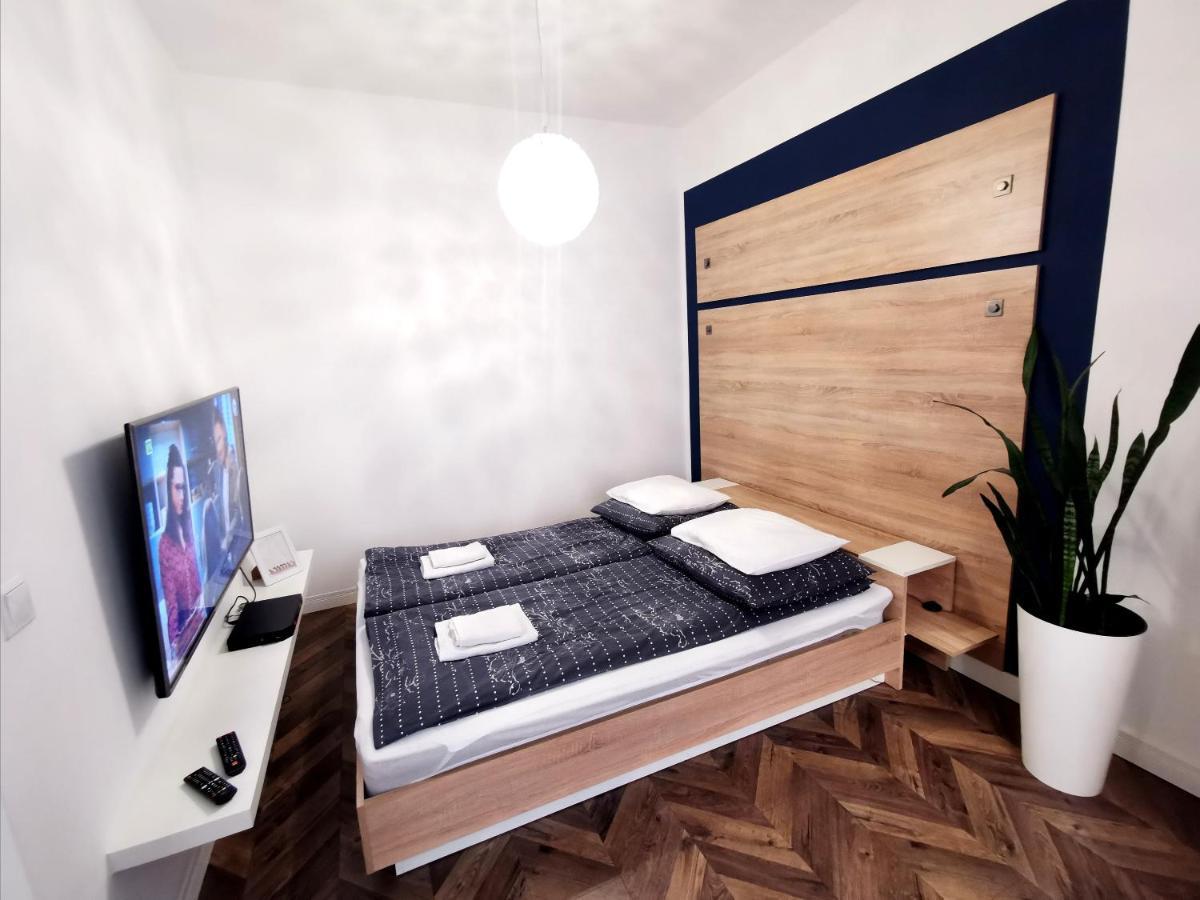 Apartamenty Orkana ビエルスコ・ビアバ エクステリア 写真